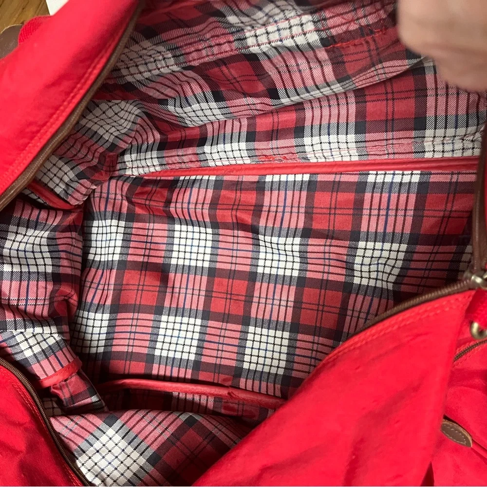 Marlboro Red & Brown Duffel Bag, GUC, clean, missing 2 buckles front flap